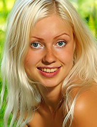 blonde babe will pose absolutely nude in the nature where somebody could see her